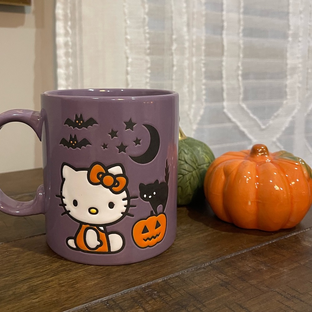 ✨✨🎃Hello Kitty Coffee mug🎃✨✨